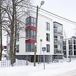 Peaceful Near Pirita Apartman